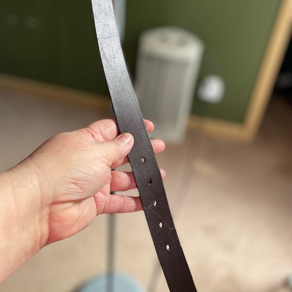 Dockers Leather belt for kids size small - Picture 5 of 6